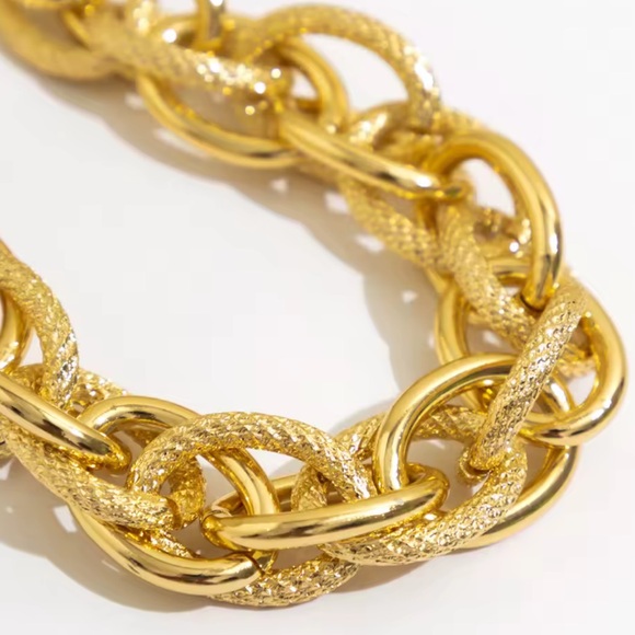 New! Zara 2 tones Gold Chain Bracelet adjustable - Picture 9 of 12